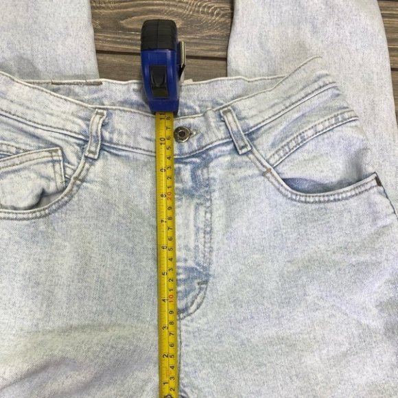 Vintage Lee High Waist Mom Jean - Picture 4 of 9